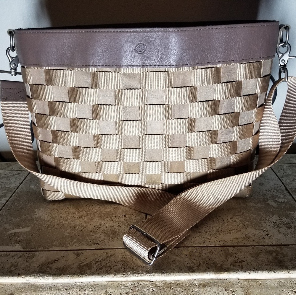 LONGABERGER CABANA STRIPE BASKET Messenger Bag